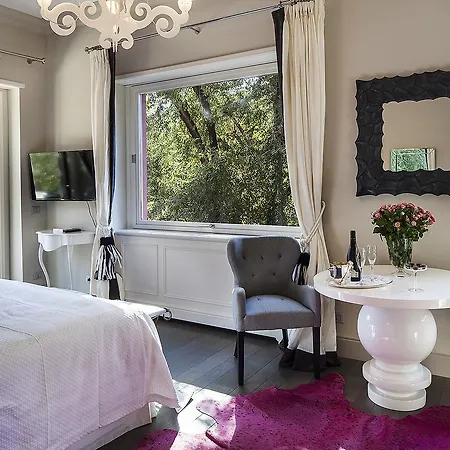 Pepoli9 Design Suites Rome 2* Rom