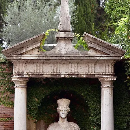 Pepoli9 Design Suites Rome 2*