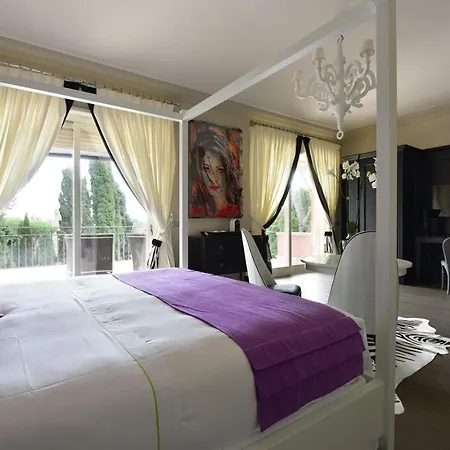 Pepoli9 Design Suites Rome Rome