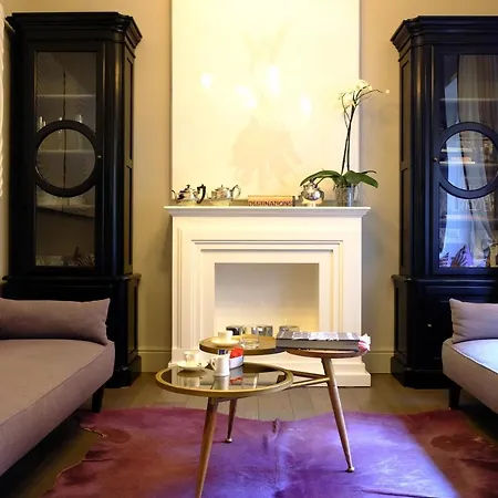 Pepoli9 Design Suites Rome Konukevi Roma