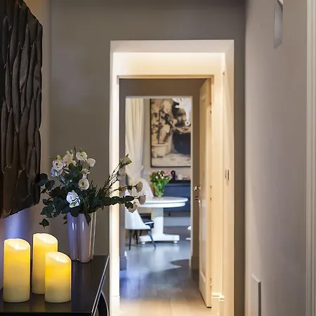 Konukevi Pepoli9 Design Suites Rome 2*