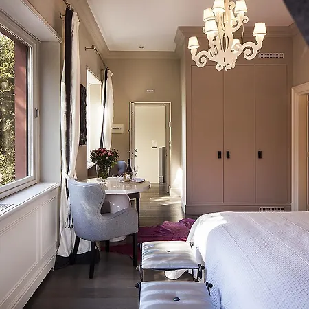 Pepoli9 Design Suites Rome Roma