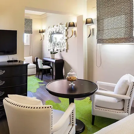 Pepoli9 Design Suites Rome